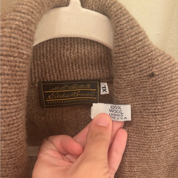 100% Loomed Wool Eddie Bauer Brown Cable Knit Cardigan - Picture 2 of 7